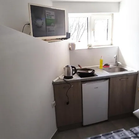 Apartment Compact *